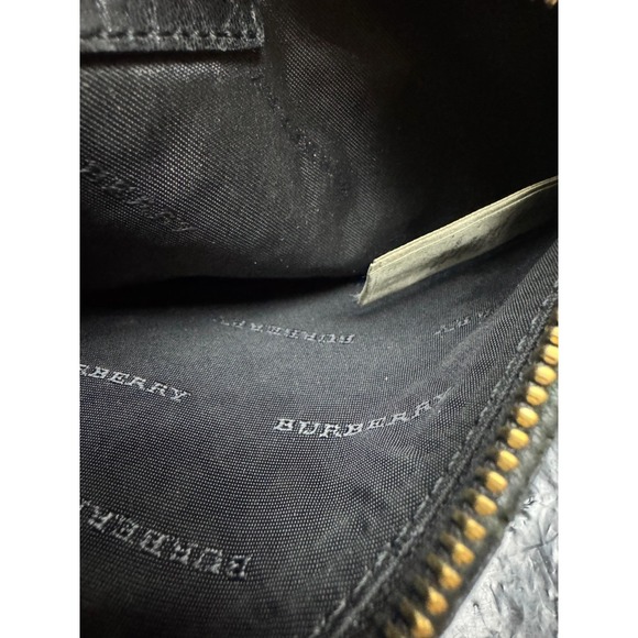 Vintage Burberry Women s Studded Leather Clutch Bag Black ITALBSRL239CAL 8.5 x 5 - Picture 8 of 10